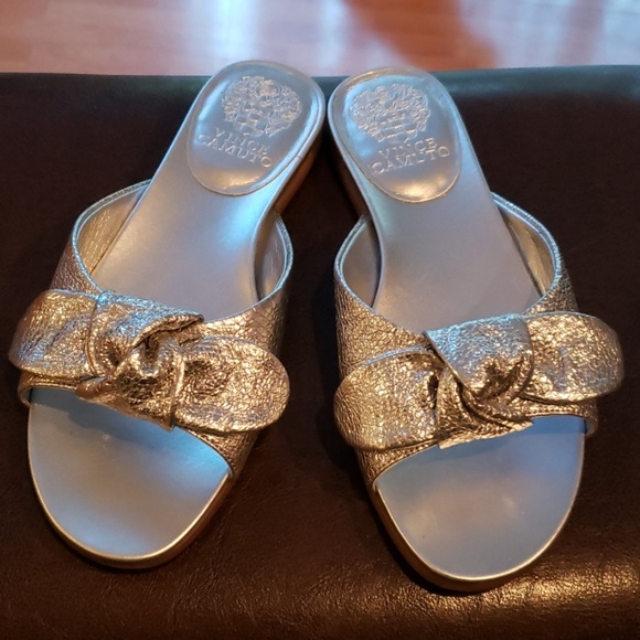 Sandals by Vince Camuto - Picture 2 of 7